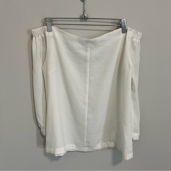 Aritzia Babaton Rodrigo Blouse Off Shoulder White Blouse - Picture 11 of 15